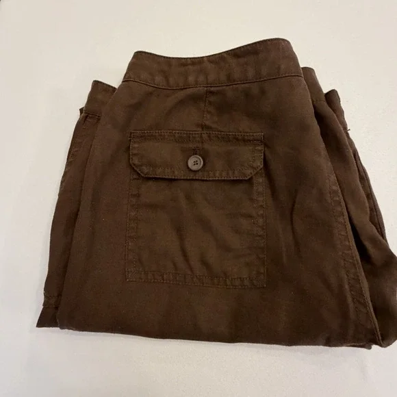 Liz Wear Women’s Bermuda Shorts Size XL Chocolate Brown 100% Linen - Picture 7 of 7